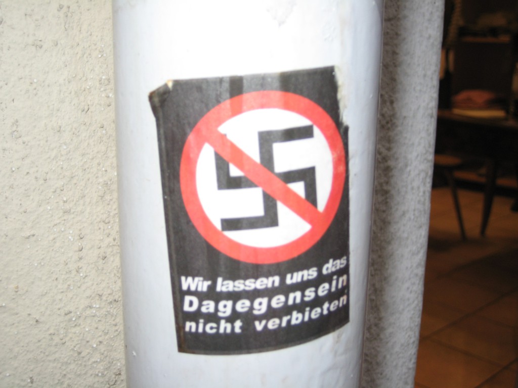 Verbotene Symbole | Steffen-Peter Ballstaedt